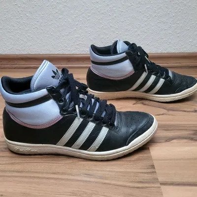 Adidas Sleek series Gr. 38 2/3 Sneaker schwarz flieder metallic