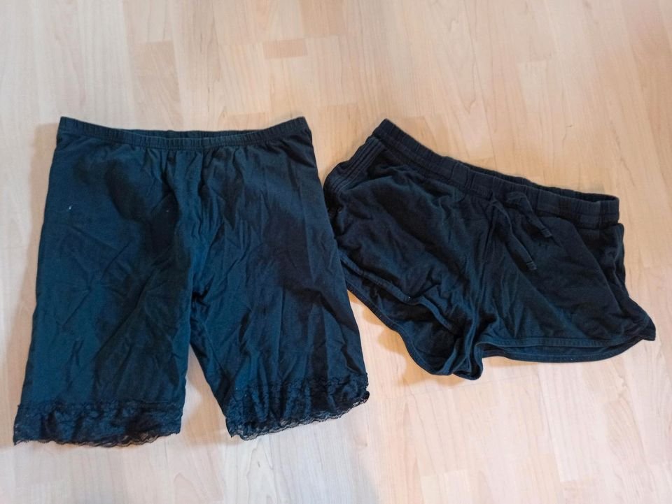 Kurze Hose / leggings